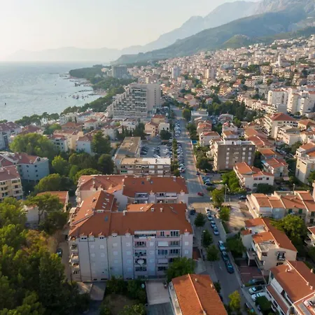 Sea Breeze Makarska