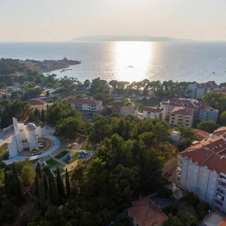 Sea Breeze * Makarska